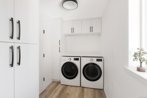 2545 Newman Rd, Central Saanich, BC 