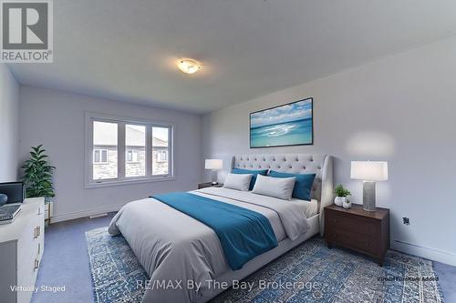 39 Lisa Street, Wasaga Beach, ON - Indoor Photo Showing Bedroom