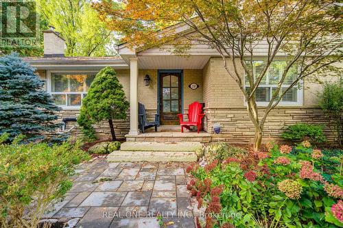 250 Belvenia Road, Burlington, ON - Outdoor With Deck Patio Veranda