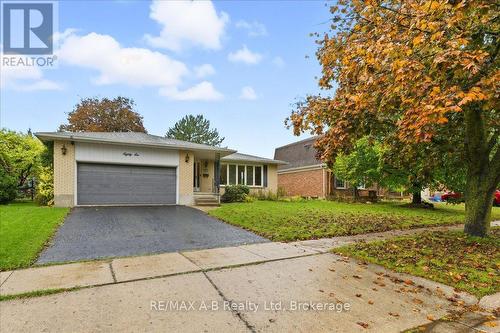 86 Windemere Crescent, Stratford, ON - Outdoor