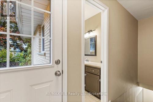 86 Windemere Crescent, Stratford, ON - Indoor Photo Showing Other Room