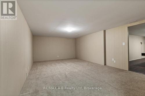 86 Windemere Crescent, Stratford, ON - Indoor