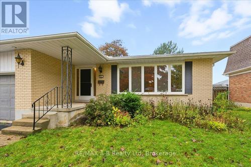 86 Windemere Crescent, Stratford, ON - Outdoor With Deck Patio Veranda