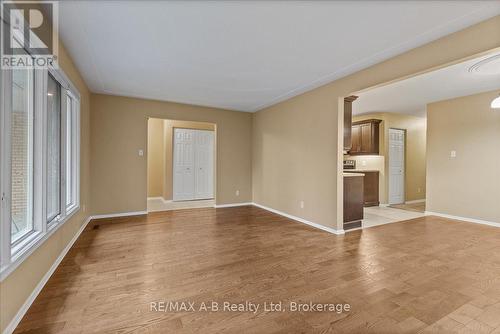 86 Windemere Crescent, Stratford, ON - Indoor Photo Showing Other Room