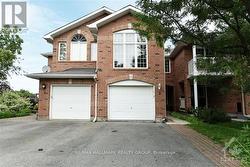 3 WALLSEND AVENUE  Ottawa, ON K2K 3X7