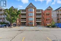 201 - 4013 KILMER DRIVE  Burlington, ON L7M 4M3