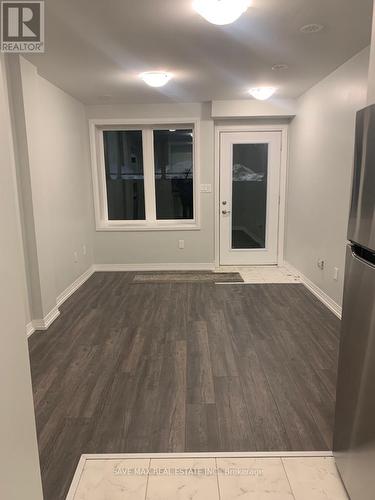 1145 Journeyman Lane, Mississauga, ON - Indoor Photo Showing Other Room