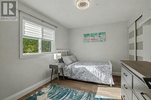 166 Westvale Drive, Waterloo, ON - Indoor Photo Showing Bedroom
