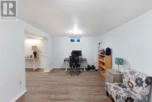 4 - 2232 Upper Middle Road, Burlington (Brant Hills), ON - Indoor