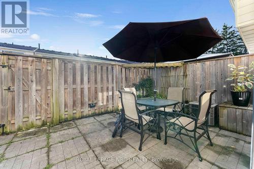 4 - 2232 Upper Middle Road, Burlington (Brant Hills), ON - Outdoor With Exterior