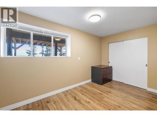 2424 Crawford Street, Creston, BC - Indoor