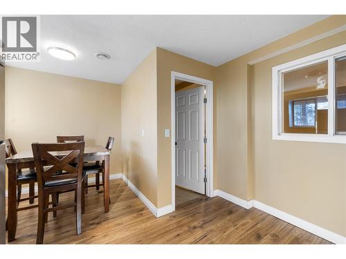 2424 Crawford Street, Creston, BC - Indoor Photo Showing Dining Room