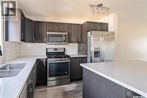 5580 Mckenna Road, Regina, SK - Indoor Photo Showing Kitchen With Double Sink