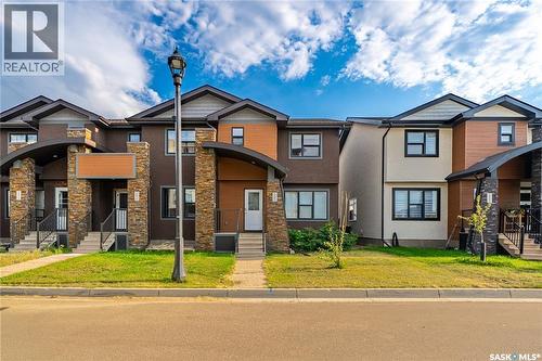 5580 Mckenna Road, Regina, SK - Outdoor With Facade