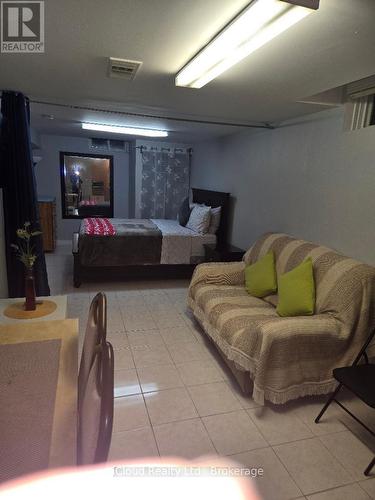 Apt - 1659 Summergrove (Bsmt) Crescent, Mississauga, ON - Indoor