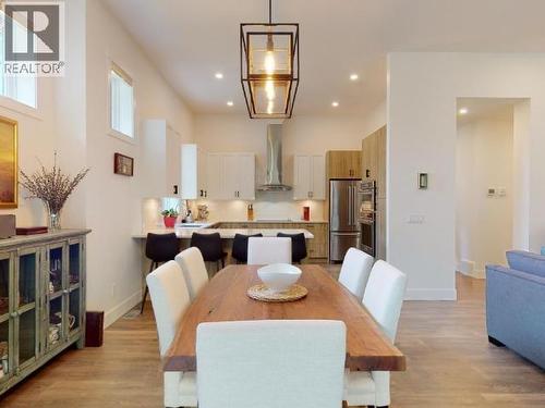 4048 Saturna Ave, Powell River, BC - Indoor Photo Showing Dining Room