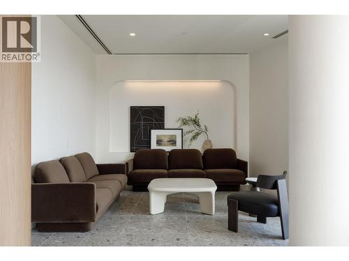 3340 Lakeshore Road Unit# 511, Kelowna, BC - Indoor Photo Showing Other Room