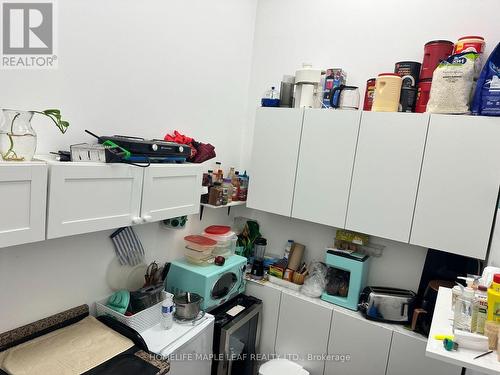 8 - 60 Dundas Street E, Mississauga, ON 