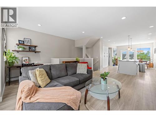 2490 Tuscany Drive Unit# 61, West Kelowna, BC - Indoor Photo Showing Living Room