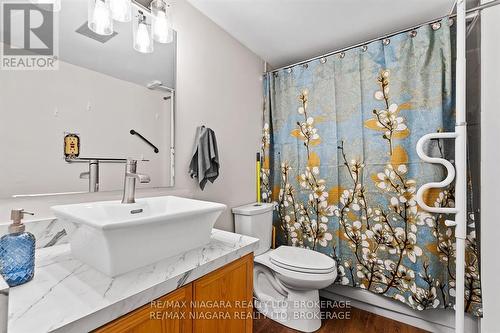 201 - 7 Gale Crescent, St. Catharines (E. Chester), ON - Indoor Photo Showing Bathroom