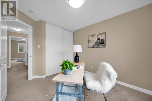 210 Geyser Place, Ottawa, ON - Indoor