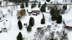 Fenced in thermal heated 7ft deep pool - 