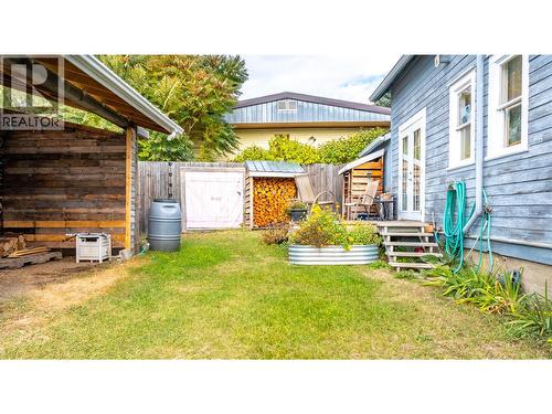 1015 Winlaw Road, Creston, BC - Outdoor