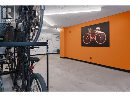 1274 Devonshire Avenue Unit# 306, Kelowna, BC - Indoor Photo Showing Other Room