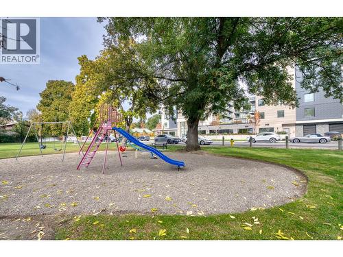 Park Area with playground - 1274 Devonshire Avenue Unit# 306, Kelowna, BC - Outdoor