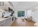 1274 Devonshire Avenue Unit# 306, Kelowna, BC  - Indoor Photo Showing Kitchen With Upgraded Kitchen 