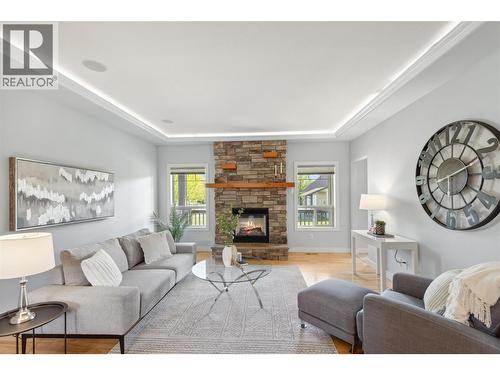5575 Highway 6 Highway, Coldstream, BC - Indoor Photo Showing Living Room With Fireplace