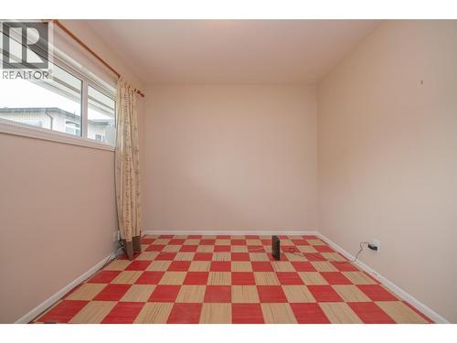 3005 15 Street, Vernon, BC - Indoor Photo Showing Bedroom