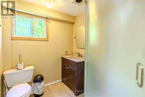 138 Moreau Parkway, Tiny, ON - Indoor Photo Showing Bathroom