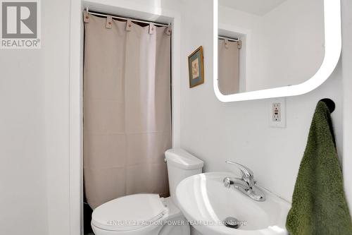 58 Vaughan Street, Ottawa, ON - Indoor Photo Showing Bathroom