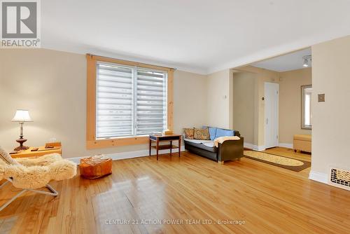 58 Vaughan Street, Ottawa, ON - Indoor Photo Showing Other Room