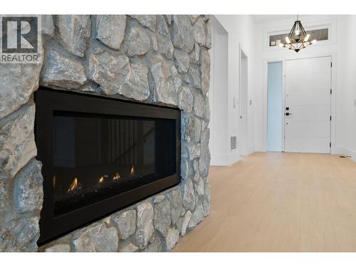8920 Tavistock Road, Vernon, BC - Indoor With Fireplace