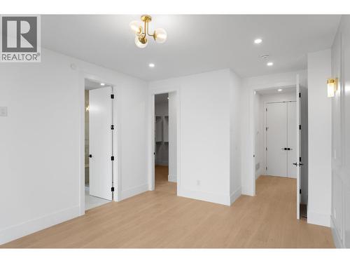 8920 Tavistock Road, Vernon, BC - Indoor Photo Showing Other Room