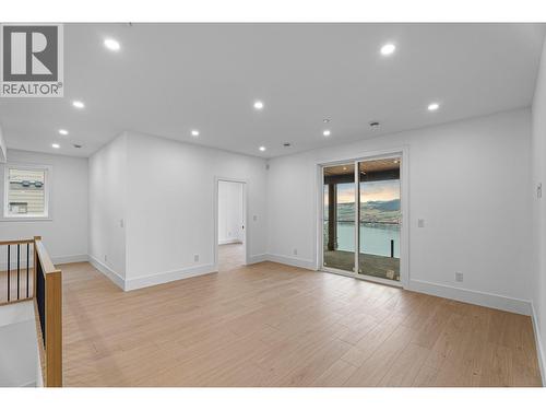 8920 Tavistock Road, Vernon, BC - Indoor Photo Showing Other Room