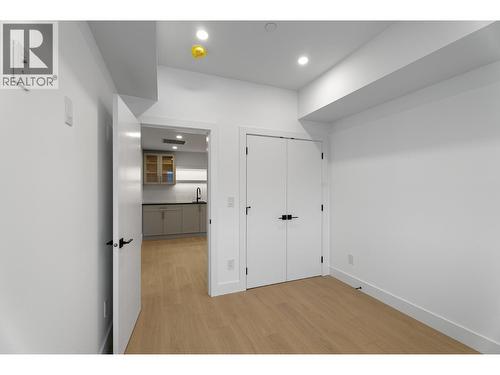 8920 Tavistock Road, Vernon, BC - Indoor Photo Showing Other Room