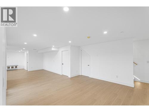 8920 Tavistock Road, Vernon, BC - Indoor Photo Showing Other Room