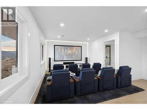 8920 Tavistock Road, Vernon, BC - Indoor Photo Showing Other Room