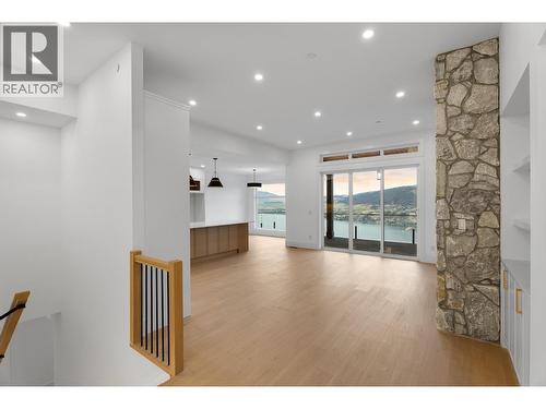 8920 Tavistock Road, Vernon, BC - Indoor Photo Showing Other Room