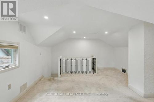 62 Maple Avenue S, Mississauga, ON - Indoor Photo Showing Other Room