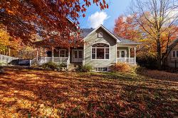 623 Rue de l'Estérel  Saint-Lazare, QC J7T 3J1