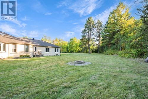 8 Ridgewood Drive, Richmond Hill, ON - Outdoor