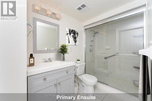 207 - 2300 Parkhaven Boulevard, Oakville, ON - Indoor Photo Showing Bathroom
