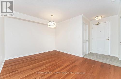 207 - 2300 Parkhaven Boulevard, Oakville, ON - Indoor Photo Showing Other Room