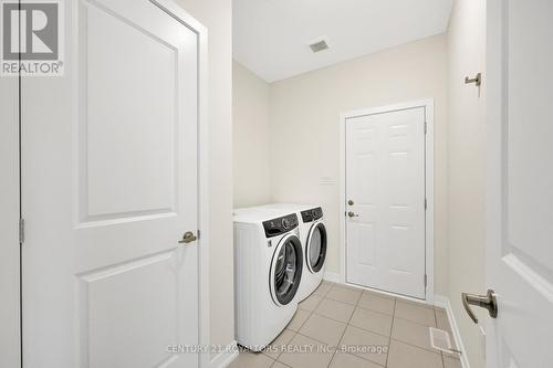 12 Mundell Road, Erin, ON - Indoor Photo Showing Laundry Room