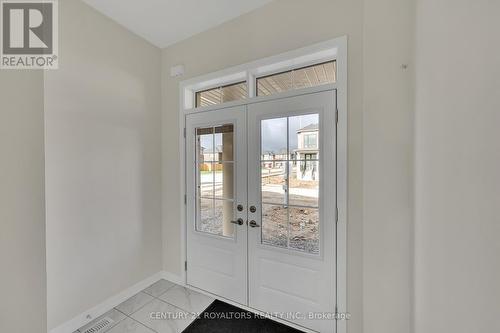 12 Mundell Road, Erin, ON - Indoor Photo Showing Other Room