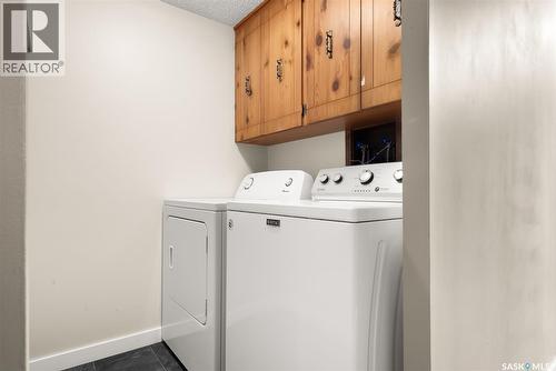 2119 Elderkin Drive E, Regina, SK - Indoor Photo Showing Laundry Room